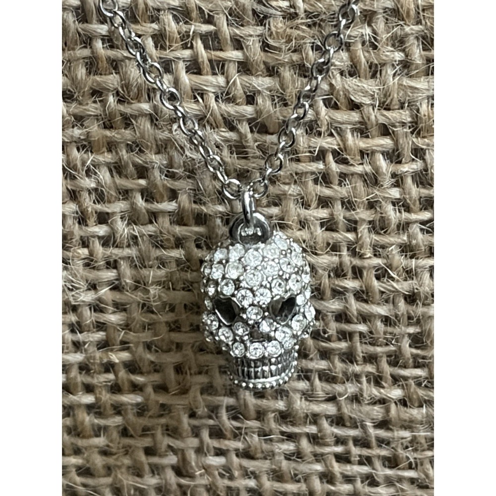 Betsey Johnson Silver Rhinestone Skull Pendant Necklace EUC